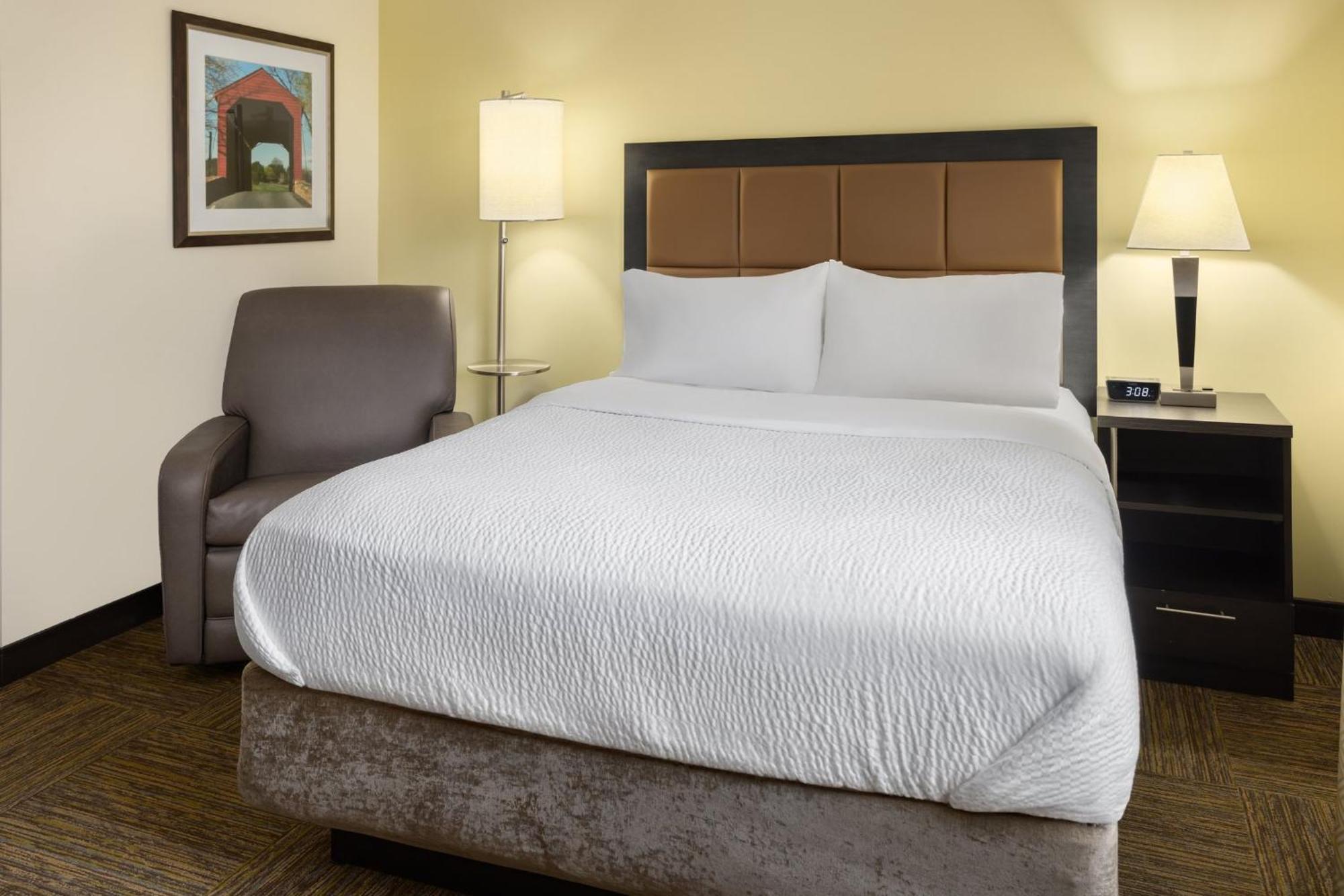 Candlewood Suites Philadelphia - Airport Area By Ihg Честер Екстер'єр фото